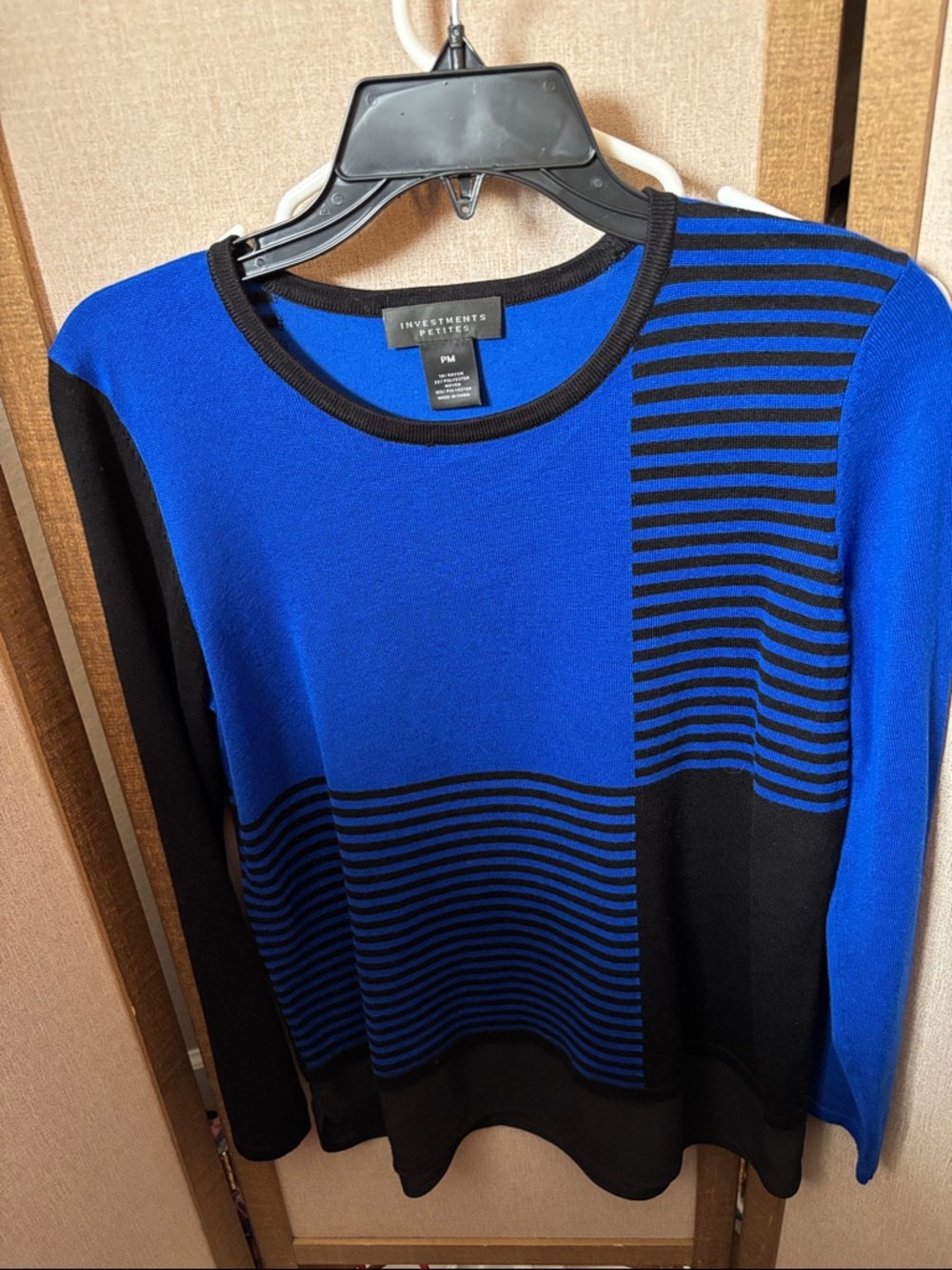 Investments Blue and Black Crewneck Striped Knit Sweater Petite Medium